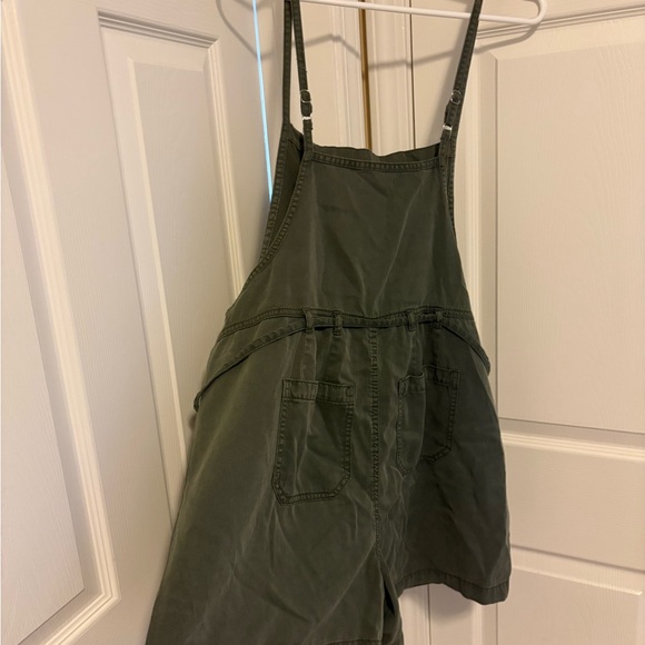 Maurices Dark Green Garment - Picture 2 of 4